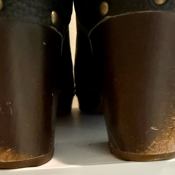 Ugg booties - Picture 5 of 8